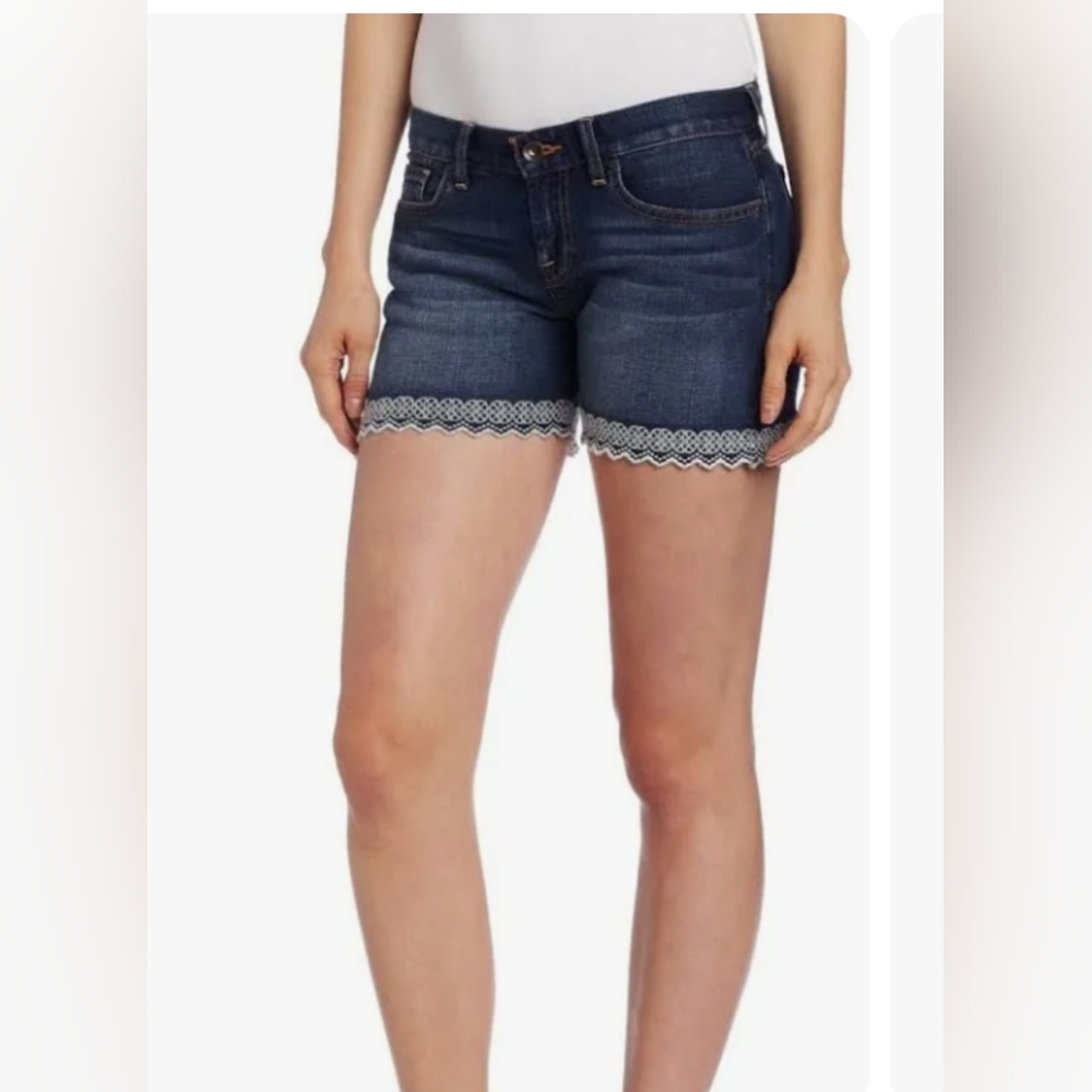 Lucky Brand denim shorts with embroidered hem, size 6 Like New
